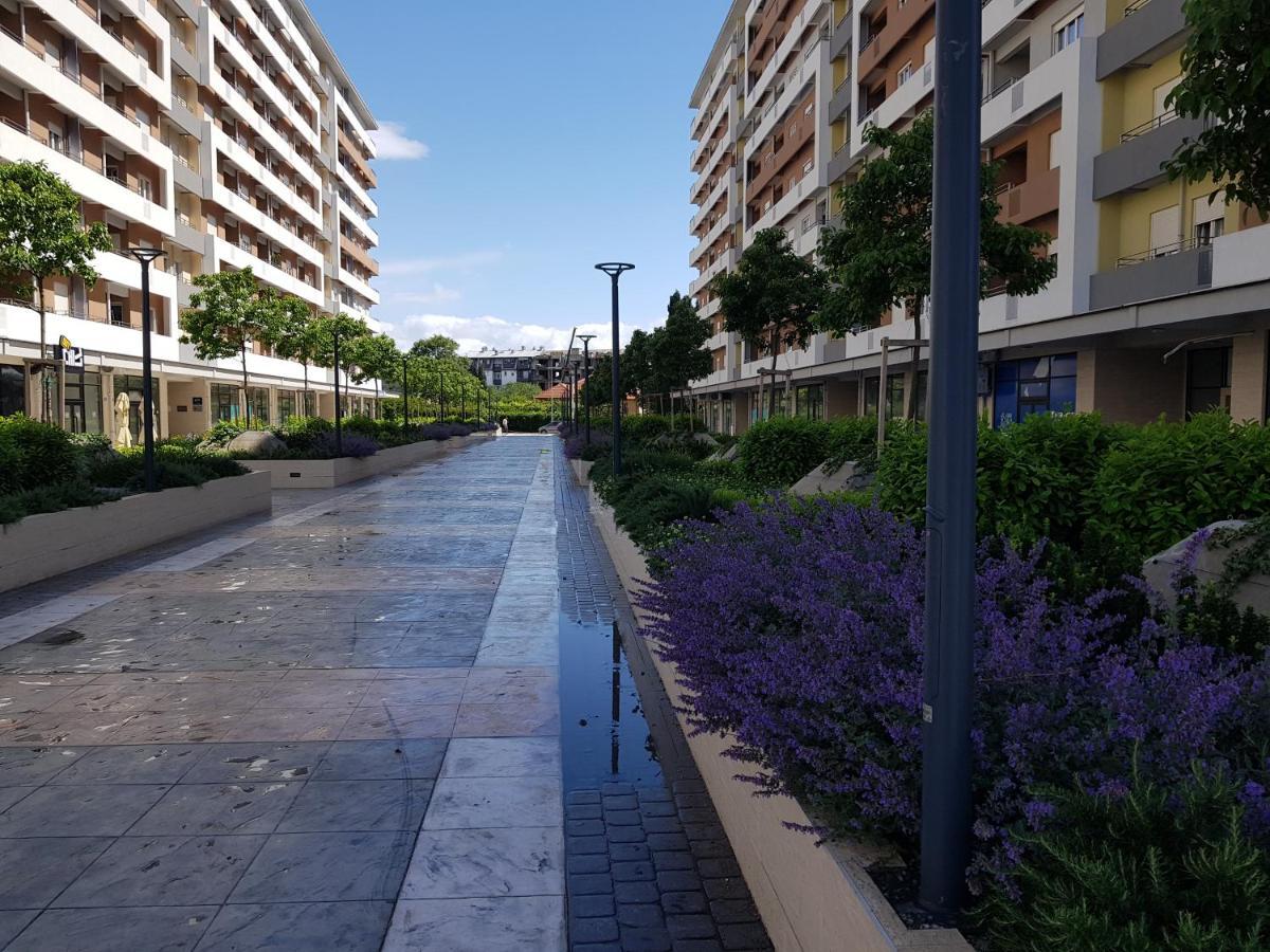 Apartman Vivo City Central Podgorica Exterior photo